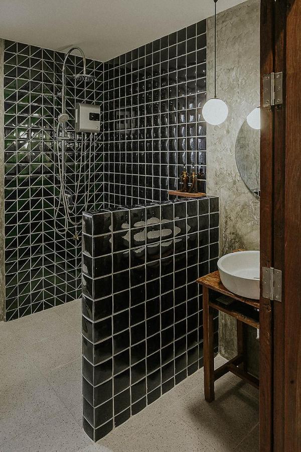 Baan Lek Villa Csanthaburi Kültér fotó